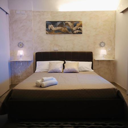 Holiday House Plebiscito Catania Exterior foto